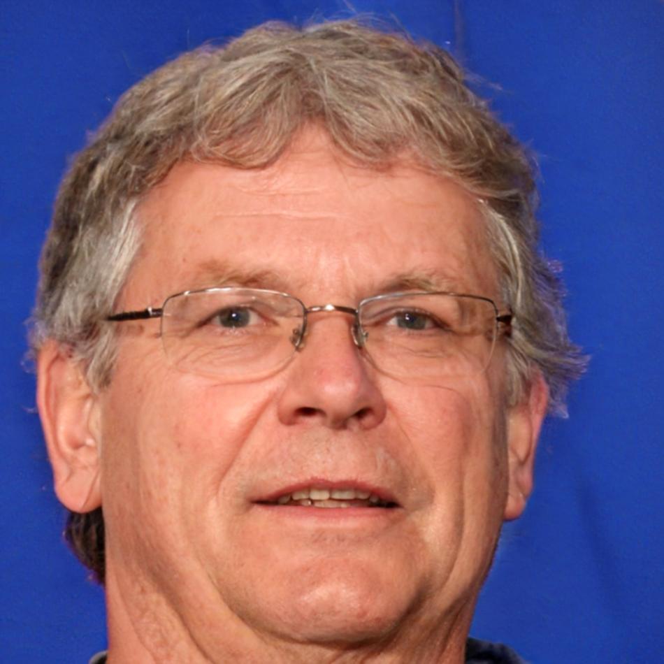 Portrait de Marc Dubois, formateur expert en finances